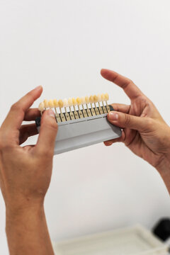 Dental shade guide selection process