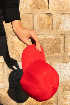Red cap