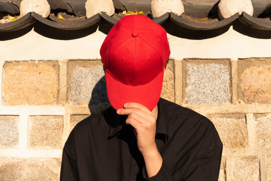 Red cap