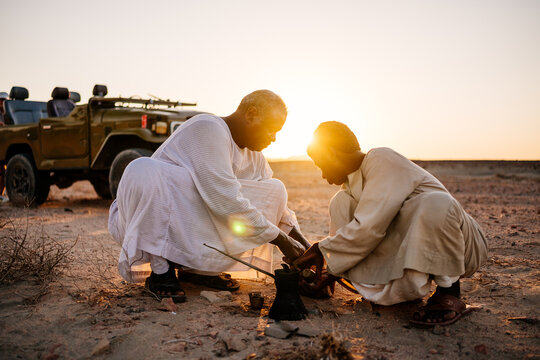 bedouin family cooking tea