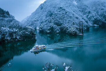 庄川峡遊覧船  富山県砺波市