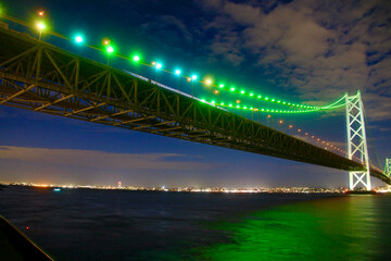 明石大橋・夜景（兵庫県・神戸市・淡路市） © tk2001