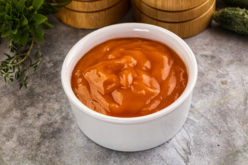 Tasty burger sauce in the bowl