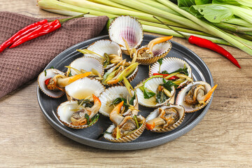Asian mollusk shell steamed with spices