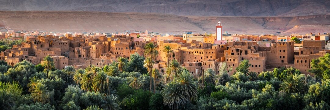 Panoramic of old town and palm tree oasis, Tinghir, Morocco