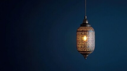 Fototapeta premium A Moroccan-style lamp with intricate patterns on a midnight blue backdrop