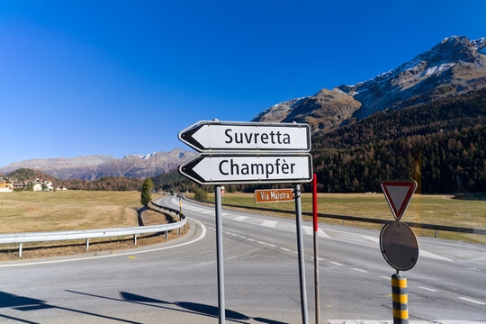 Scenic view of junction to Champf&egrave;r and Suvretta at upper Engadin Valley in the Swiss Alps on a sunny autumn day. Photo taken November 15th, 2024, Champf&egrave;r St. Moritz, Switzerland.