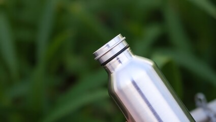 Minimalist Silver Water Bottle with Matching Lid