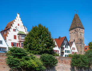 Fototapeta premium The Metzgerturm tower in Ulm