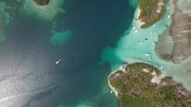 imagenes a&eacute;reas del parque nacional Morrocoy en Venezuela. videos en alta resolucion.