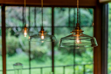 ガラス製のおしゃれなランプシェード、照明