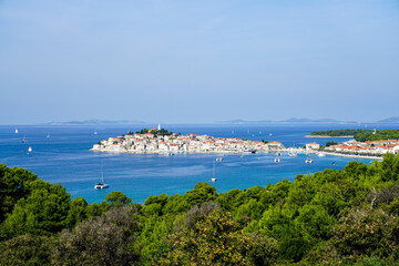 Fototapeta premium Primosten old town, beautiful Dalmatian village, famous tourist resort on Adriatic sea coast