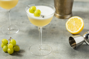 Boozy Refreshing Grape Grappa Vento Cocktail
