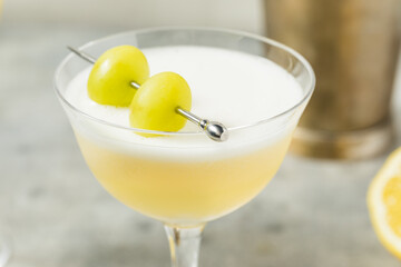 Boozy Refreshing Grape Grappa Vento Cocktail