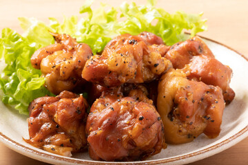 おつまみチキン（スモークペッパー）