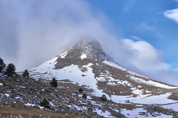 Gran Sasso: inverno neve e nubi lenticolari a Campo Imperatore - Abruzzo 