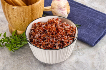 Red steamed rubine rice garnish
