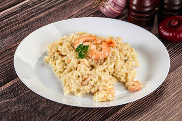 Gourmet risotto with prawn and cheese