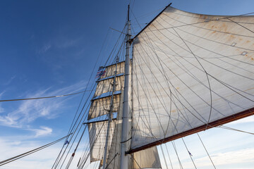 Obraz premium mast of a ship