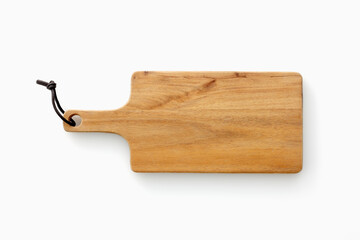 白背景に置いた木製のカッティングボード　Wooden cutting board seen from above