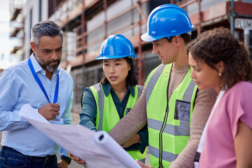On site project review with constructor and architects
