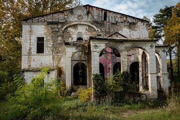 Fototapeta premium Spitzer historical castle house abandoned. Serbia. Vojvodina. Fruska Gora.