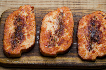 Fried poultry rolls, a festive dinner, and meat dishes.
