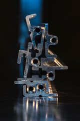 Aluminium fittings and profiles for industrial structures