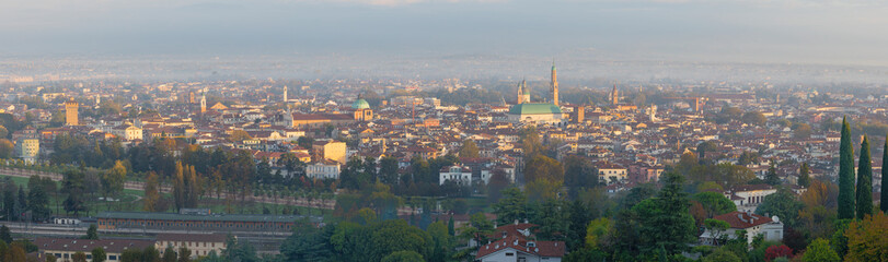 Fototapeta premium Panorama of Vicenza in morning light wiht the Basilica Paladiana.