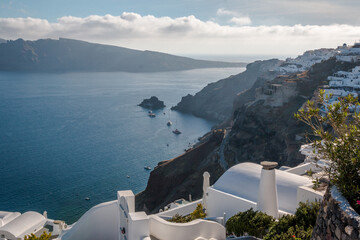 Fototapeta premium Views from the island of Santorini in Greece