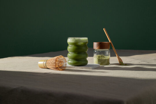 Classic Matcha Green Tea Set with Whisk and Spoon