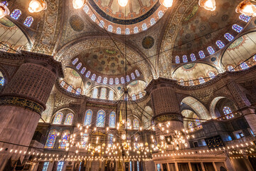 Obraz premium Blue Mosque electric lights, Istanbul, Turkey. Blue Mosque or Sultan Ahmed Mosque built in 1616 by Ottoman Turks.