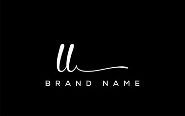 Obraz premium LL letter beauty handwriting vector logo.