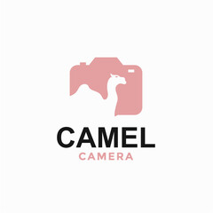 camel and photography simple and modern logo