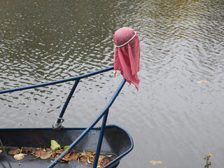 sheik, rag on a boat looking like the head of a sheik
