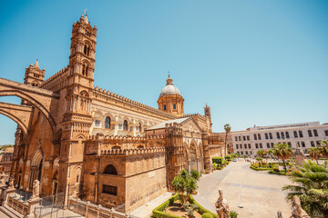 Fototapeta premium Palermo Cathedral Tower with Mountain Vista, Sicily, Italy
