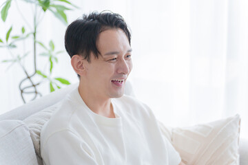 笑顔のミドル男性