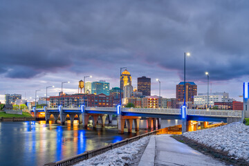 Des Moines, Iowa, USA Downtown Cityscape