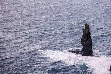 Obraz premium Spectacular view of famous Cliffs of Moher and wild Atlantic Ocean, County Clare, Ireland.