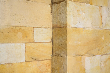 Muro de bloques de piedra