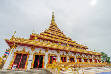 Phra Mahathat Kaen Nakhon – The Iconic Nine-Story Stupa of Khon Kaen