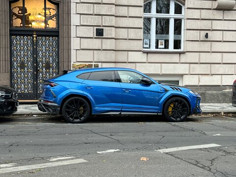 London, UK
July 2, 2026
Blue Lamborghini Urus