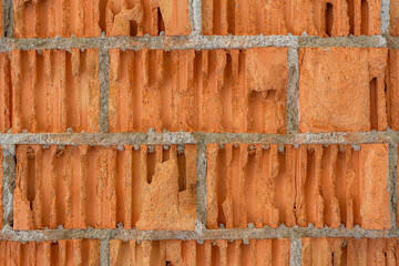 Im Inneren einer Ziegelmauer