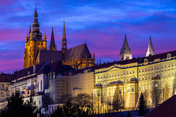 Fototapeta premium Blue hour after a fiery sunset over historic Prague - with a detail of the iconic Prague Castle
