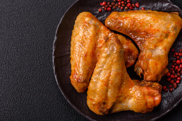 Grilled chicken wings with salt and spices