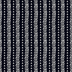 Seamless pattern. Paint brush chevrons ornament. Hand drawn geometrical backdrop. Triangular shapes wallpaper. Geometric background. Ethnic motif. Arrows textile print. Web design. Vector abstract