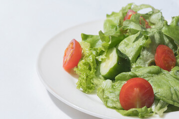 生野菜のサラダ