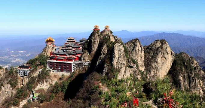Laojun Mountain Taoist Temple.Laojun Mountain scenic spot in Luoyang is said to be the place where Li Er (Lao Zi), the first ancestor of Taoism, retired and cultivated.