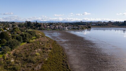 Obraz premium Aerial view of Welcome Bay in Tauranga, New Zealand, with its stunning natural landscape.