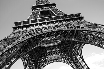 Eiffel Tower in black and white